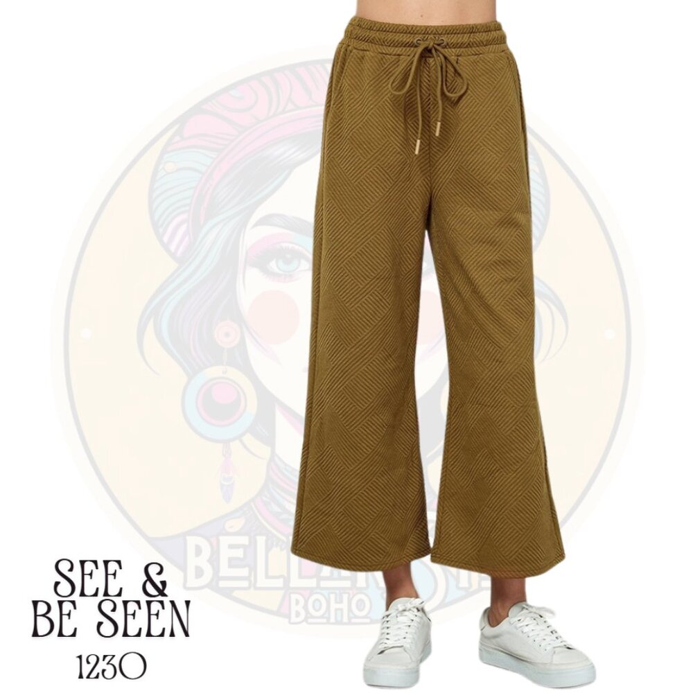 123O SEE & BE SEEN Olive Textured Cropped Stretch Wide Leg Pants
